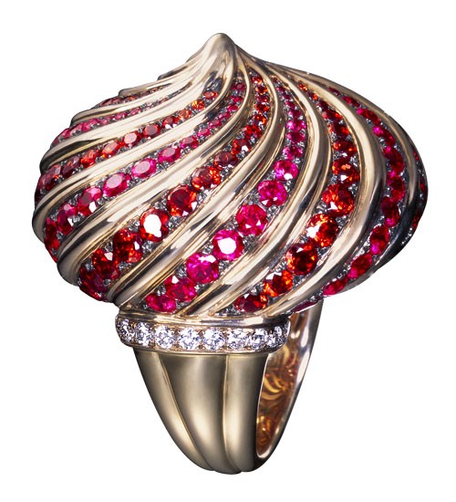 Кольцо "Екатерина": Розовое золото, бриллианты, оранжевые сапфиры, рубины