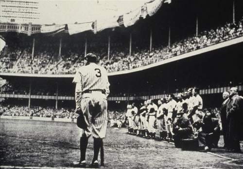  1949 г. Натаниэл Фейн за фотографию последнего появления на публике бейсболиста Бейба Рута. Через два месяца спортсмен умер от рака 