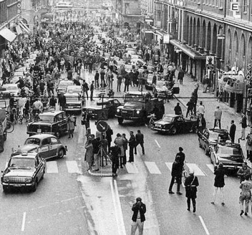 3 сентября 1967 года, или, как его называли, ?День Х?, Швеция планировала перейти с левостороннего движения на правостороннее. Это то, что произошло