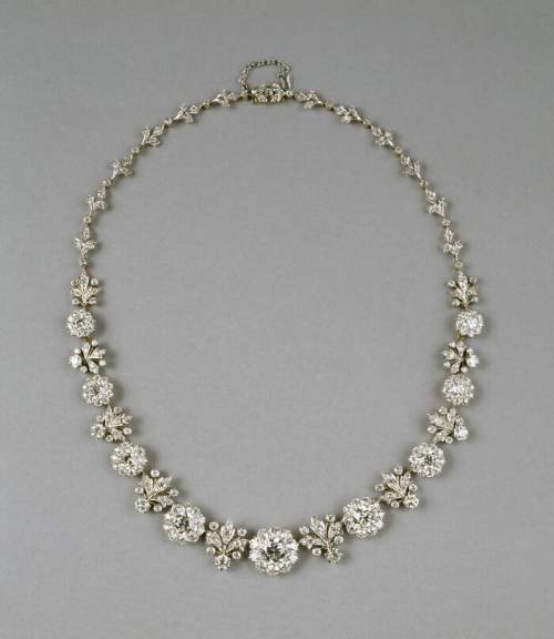 Ожерелье из золота, платины и бриллиантов, изготовленное Tiffany & Co., ок. 1904 г.