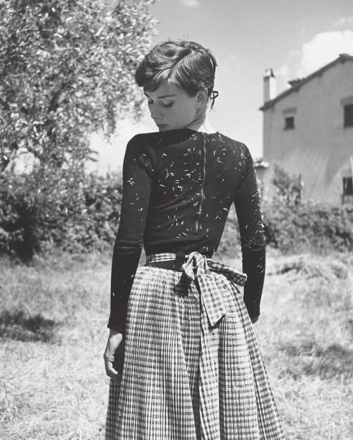 Одри Хепберн на фото Филиппа Халсмана в Риме (1954)