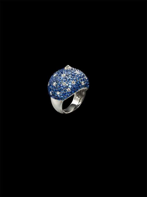 Кольцо "?toile`e" (Звезда): Белое золото, голубые сапфиры, бриллианты